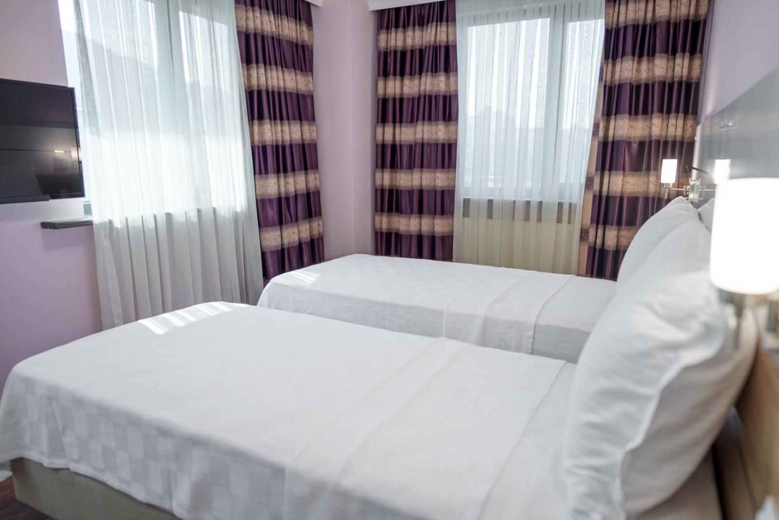Tok Epik Hotel 부루사 외부 사진
